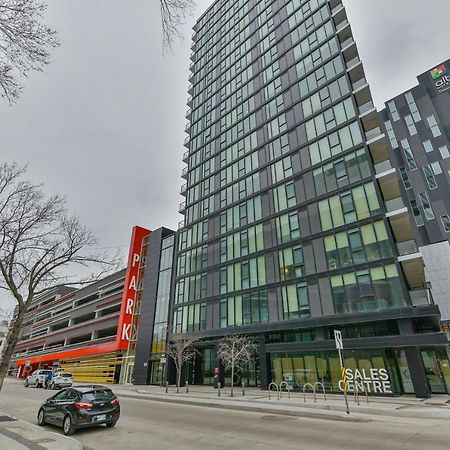 Luxury Skyline Condo In Downtown Free 24/7 Parking Γουίνιπεγκ Εξωτερικό φωτογραφία