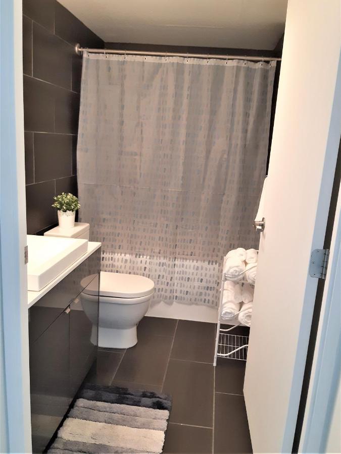 Luxury Skyline Condo In Downtown Free 24/7 Parking Γουίνιπεγκ Εξωτερικό φωτογραφία