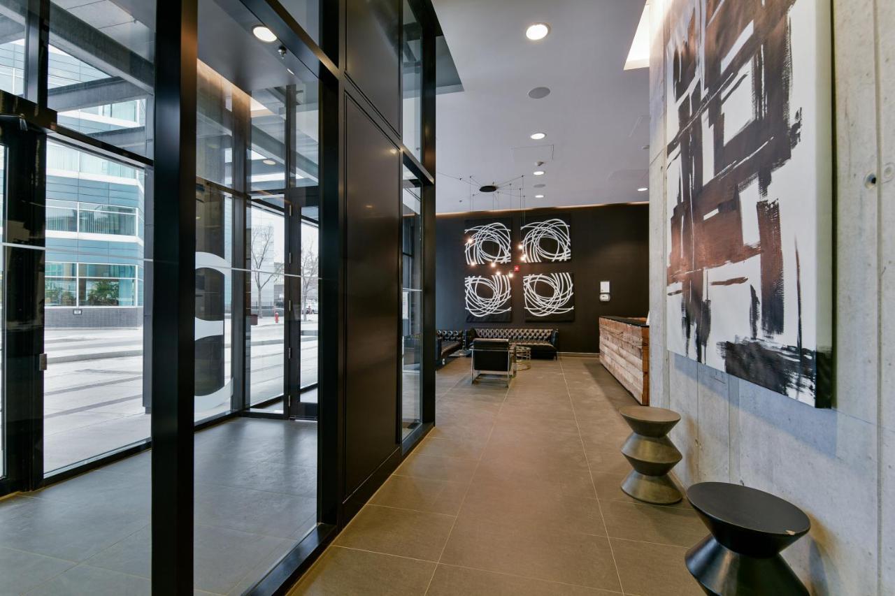 Luxury Skyline Condo In Downtown Free 24/7 Parking Γουίνιπεγκ Εξωτερικό φωτογραφία