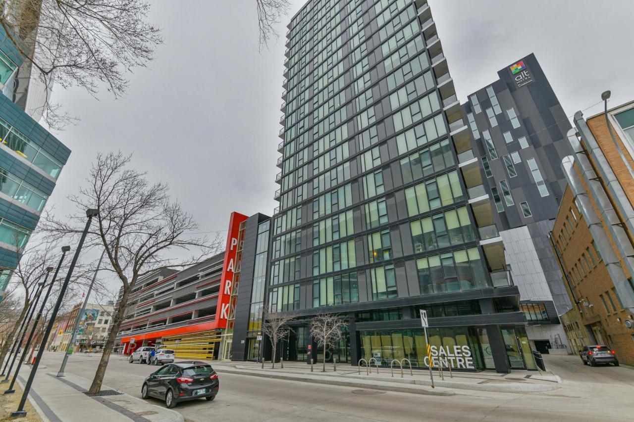 Luxury Skyline Condo In Downtown Free 24/7 Parking Γουίνιπεγκ Εξωτερικό φωτογραφία